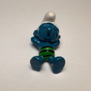 Vintage Sunbathing Smurf Figurine – Schleich / Bully – Peyo – Made in Germany